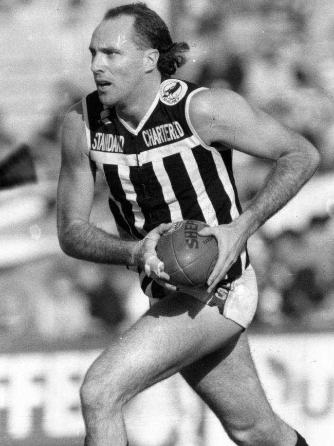 Roger Delaney in action for Port Adelaide in 1989. Picture: Ray Titus 