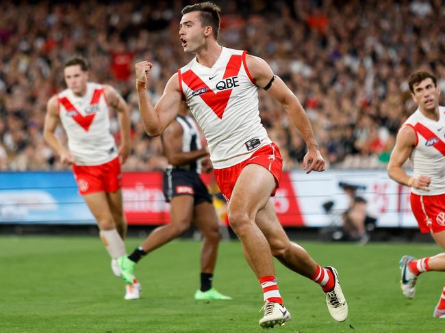 The Swans finished with 19 marks inside 50 to Collingwood’s nine, with McDonald the beneficiary on a number of occasions. Picture: Dylan Burns/AFL Photos via Getty Images