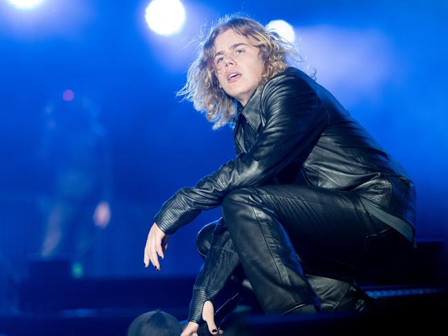 SAN BERNARDINO, CALIFORNIA - DECEMBER 11: Rapper The Kid Laroi performs onstage during day 2 of Rolling Loud Los Angeles at NOS Events Center on December 11, 2021 in San Bernardino, California. (Photo by Scott Dudelson/Getty Images)