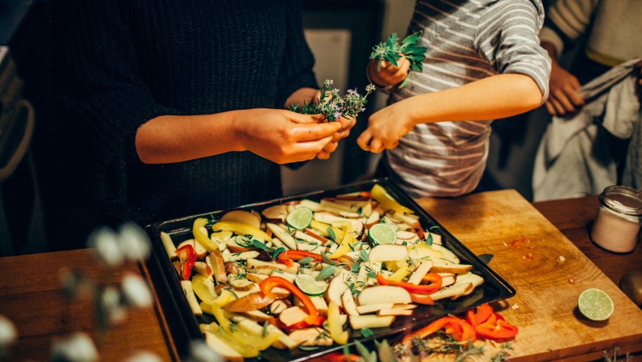 Matt Preston and Marion Grasby go head-to head for the Taste Dinner Revolution Cookalong