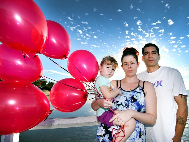 June 2016: Third anniversary of Monique Clubb's disappearance – Nikki Duncan with her daughter Ebony and Monique's younger brother Mickey at Torquay Jetty. Photo: Alistair Brightman / Fraser Coast Chronicle