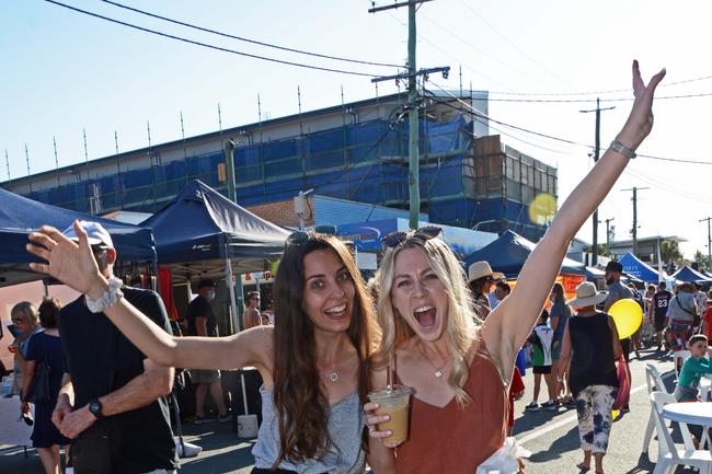 Laura Oliver-Maxwell and Kaitie Juggins at Chirn Park Street Festival. Picture: Regina King