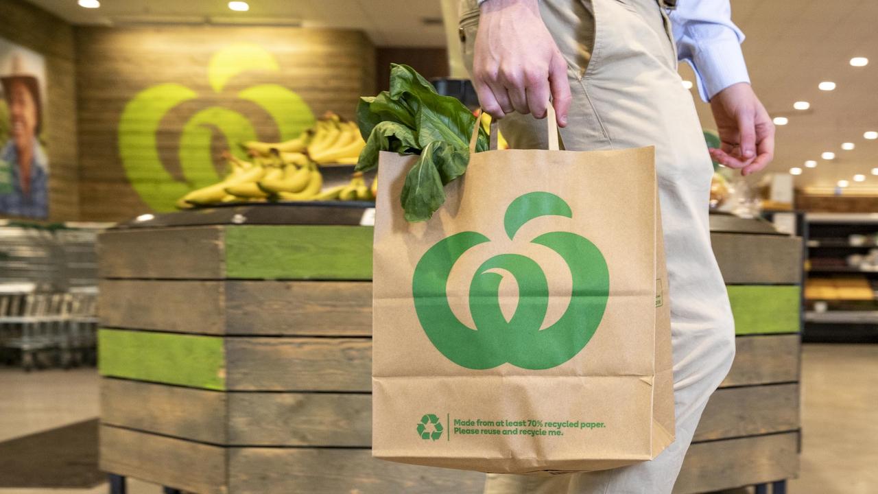 The new paper bags are available from today. Picture: Dallas Kiolponen/Woolworths