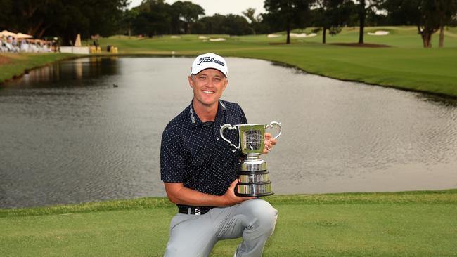 Matt Jones lifts the Stonehaven Cup for second time. Picture: Phil Hillyard