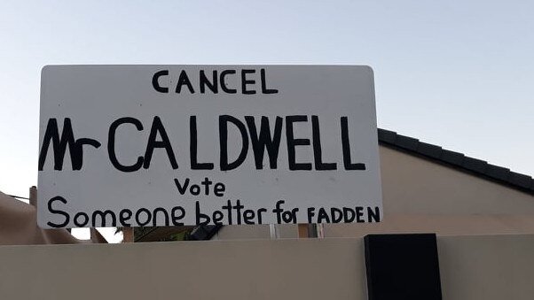 The sign how it appeared before the endorsement from independent Stewart Brooker and balloons were added.