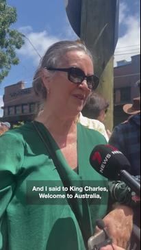 Aussie lady shakes both King and Queens hand on her birthday