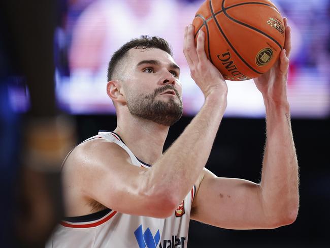 MELBOURNE, AUSTRALIA - DECEMBER 16: Isaac Humphries of the 36ers shoots a free throw during the round 11 NBL match between Melbourne United and Adelaide 36ers at John Cain Arena, on December 16, 2023, in Melbourne, Australia. (Photo by Daniel Pockett/Getty Images)