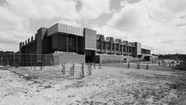 Warringah Aquatic Centre in October 1979. Photo Manly Daily