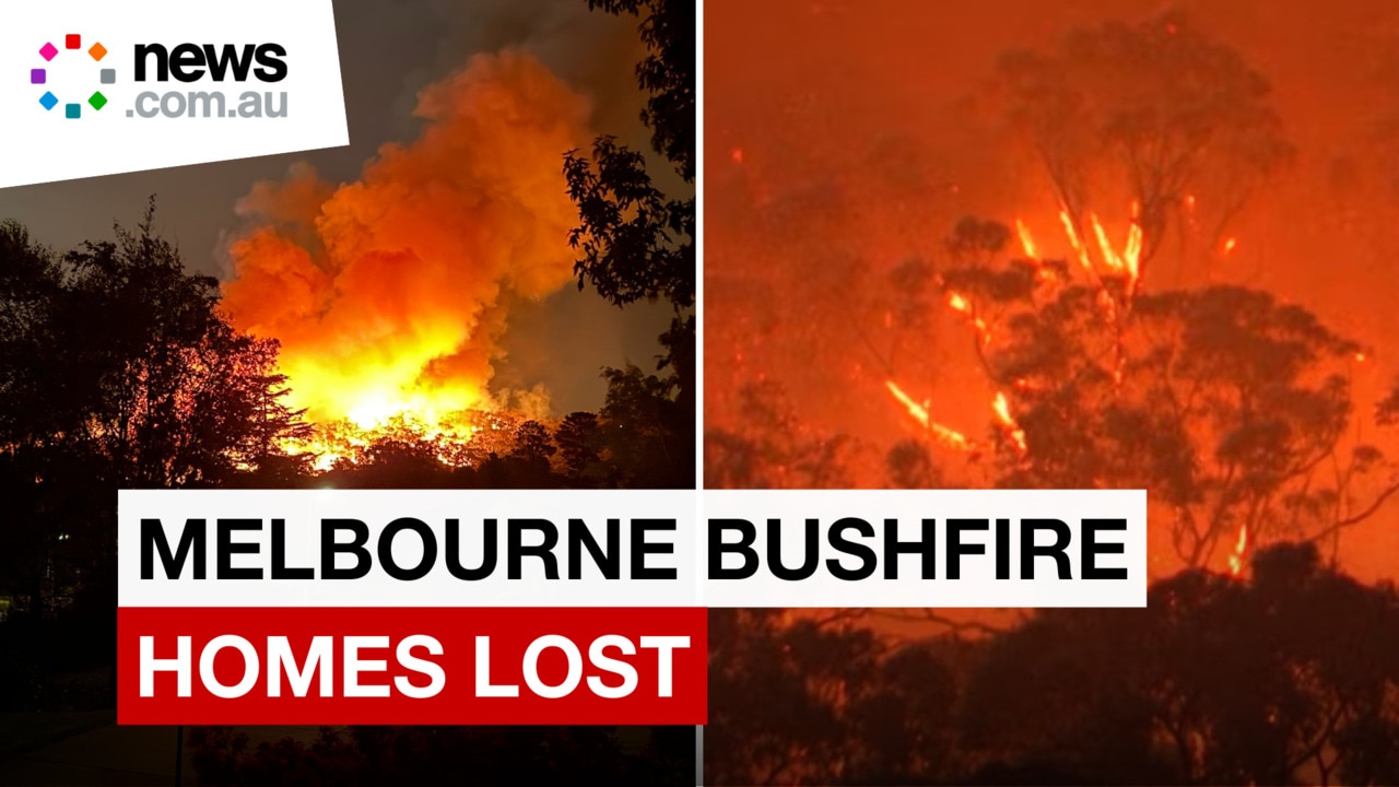 Melbourne Bushfire burning through homes under investigation