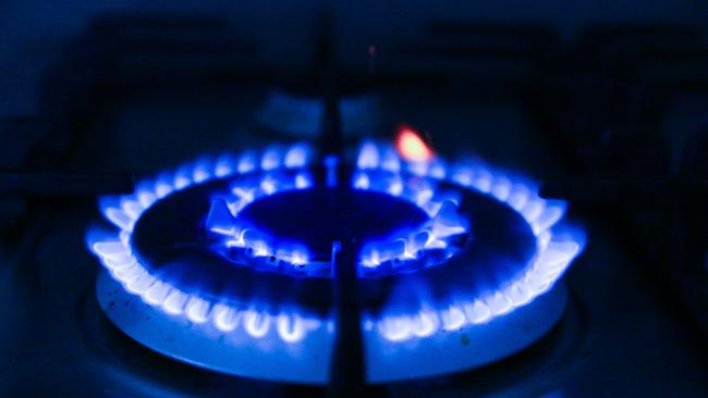 NSW Premier Dominic Perrottet said households can have $250 just by comparing energy deals online. Picture: NCA Newswire /Gaye Gerard