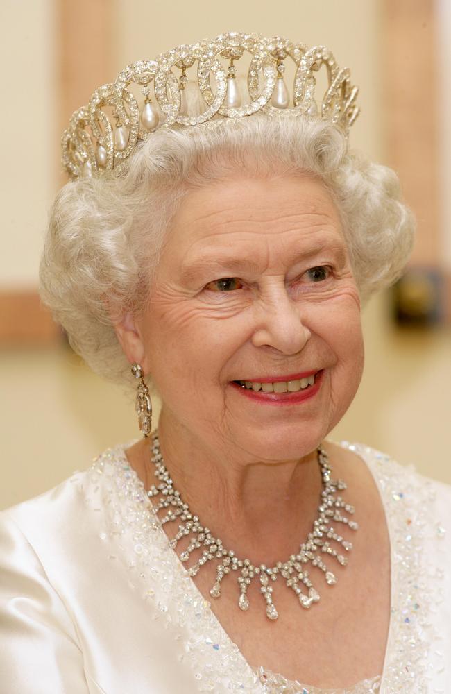 Queen death: Queen to be laid to rest beside husband Prince Philip ...