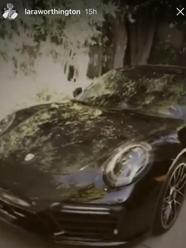 Lara Worthington's hot new Porsche.