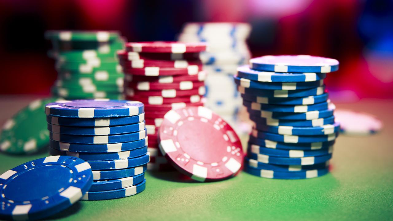 Man Arrested, Cash Seized, As Illegal Casino Busted In Notting Hill ...