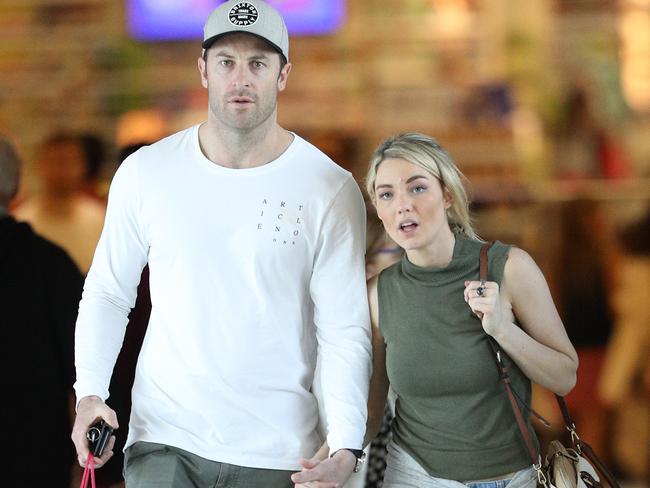 Sam and Sasha shopping in Bondi.