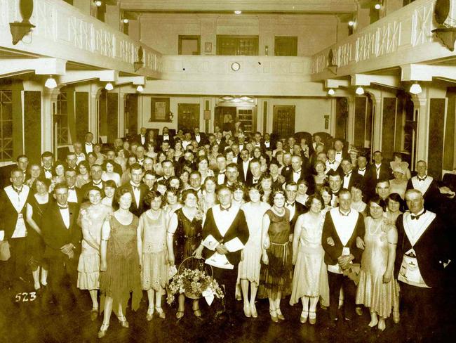 Australian Freemasons ladies function held after the World War I.