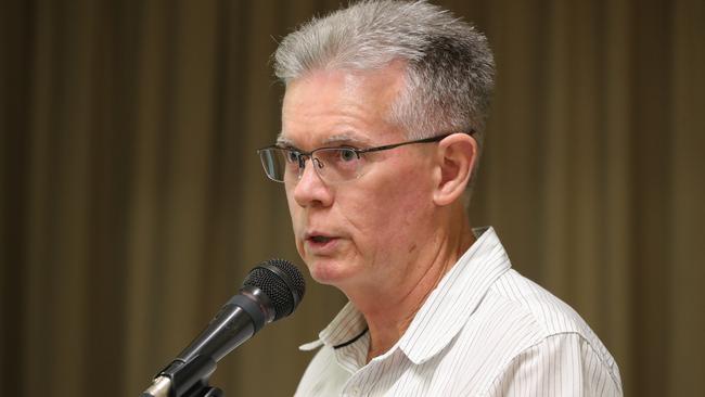 President of ACE Community Alliance, John Hicks, speaks to the crowd at a City Plan meeting. Picture Glenn Hampson.