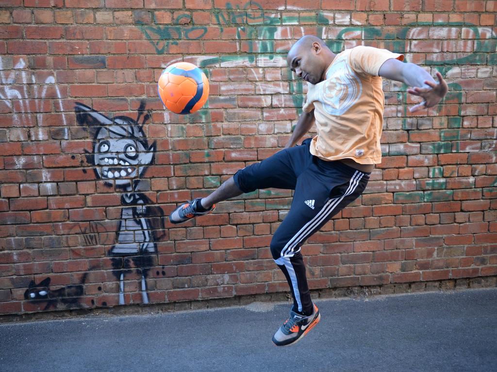 Former professional soccer player Ahilan Ratnamohan is coming to Arts House to do one of his soccer/dance/theatre shows. Outside the North Melbourne Town Hall Ahilan prepares for his upcoming show