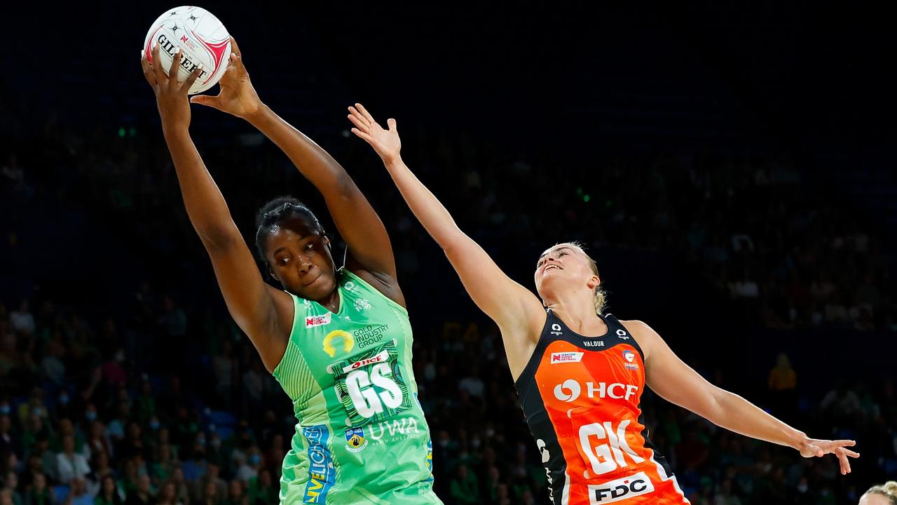 Jhaniele Fowler (left) was a dominant force in West Coast Fever’s recordbreaking win. (Photo by James Worsfold/Getty Images)