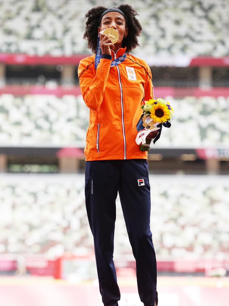 Dutch runner Sifan Hassan wins 5000m in first step in treble gold bid