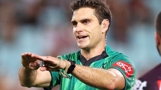 Tigers bunker blunder referee survives axe