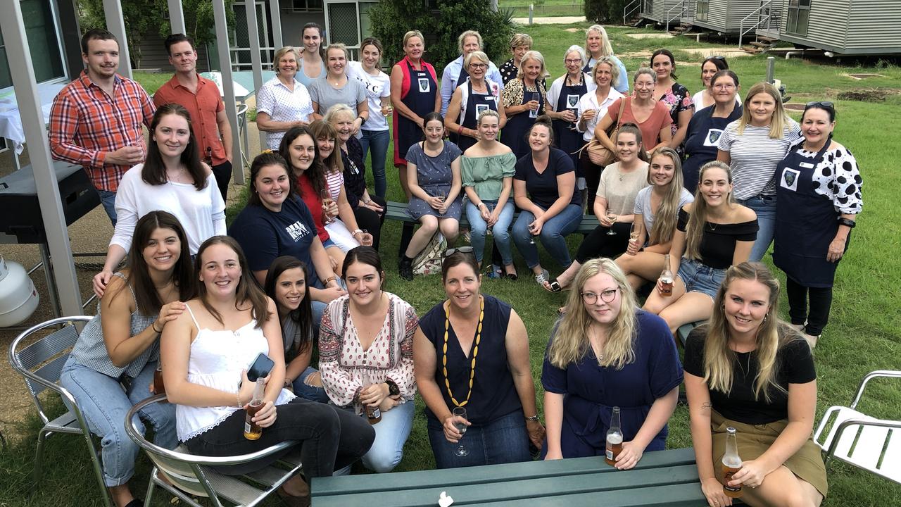 Members of the Roma Hospital Auxiliary and local nurses at a welcome dinner for the new graduate nurses.