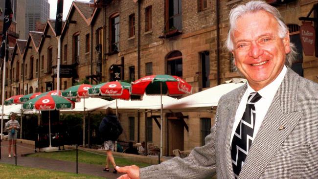 Wolfie Pizem – the mastermind behind local establishments the Coachman in Redfern, Wolfie’s, The Waterfront and Italian Village, died on Sunday at the age of 96.