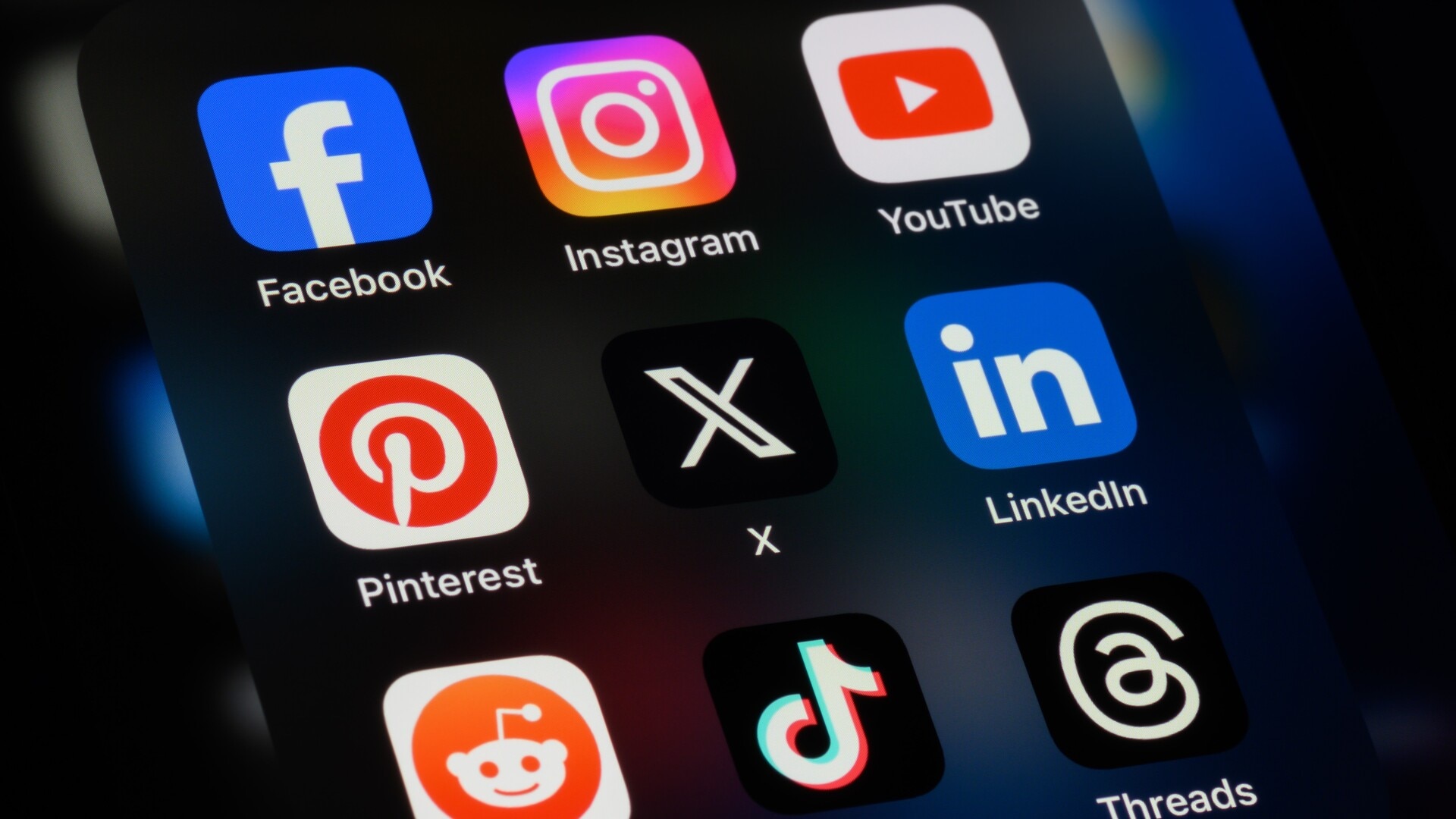 Labor to impose levy on social media companies for Australian news