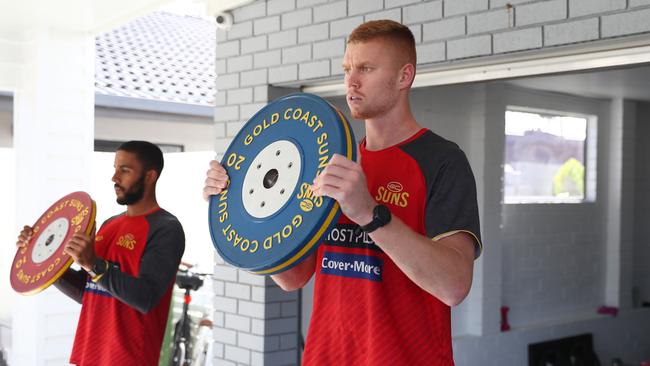 Touk Miller and Peter Wright train at their home. (Photo by Chris Hyde/Getty Images)