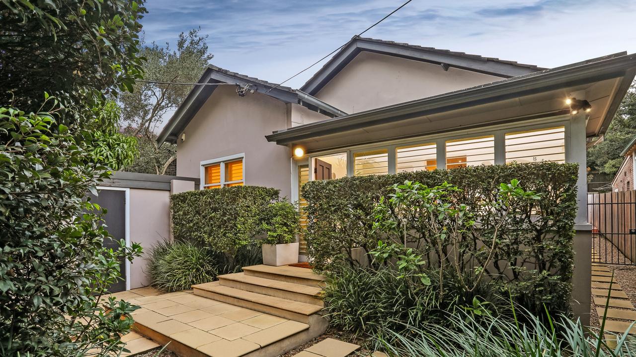 167 O'Sullivan Rd, Bellevue Hill sold to an overseas family relocating to Australia and purchasing their first home. They paid $8.5m after just one inspection.
