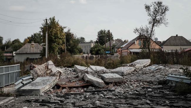 A destroyed bridge in Kozacha Lopan.