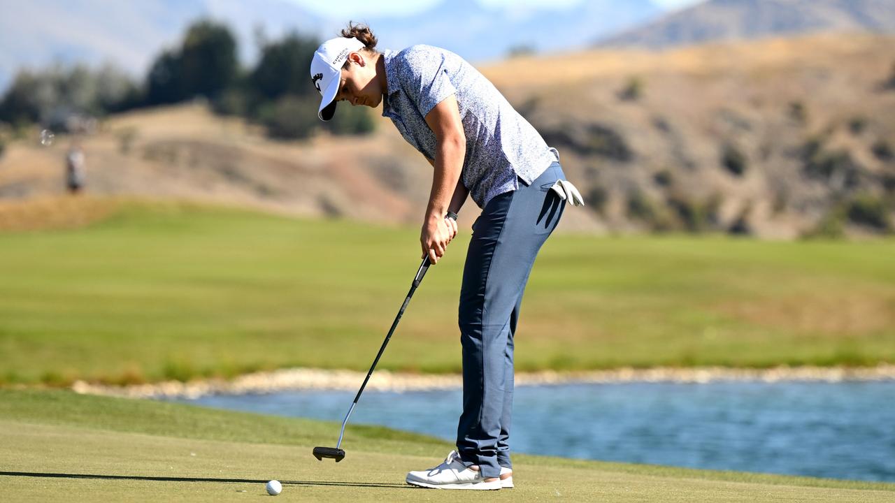 QUEENSTOWN, NEW ZEALAND - FEBRUARY 29: Ash Barty of Australia putts during day one of the 2024 New Zealand Golf Open at Millbrook Resort on February 29, 2024 in Queenstown, New Zealand. (Photo by Hannah Peters/Getty Images)