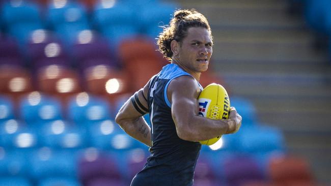 Phil Wills was one of the best for the Darwin Buffaloes in their drought breaking win. Picture: Patch Clapp / AFLNT Media