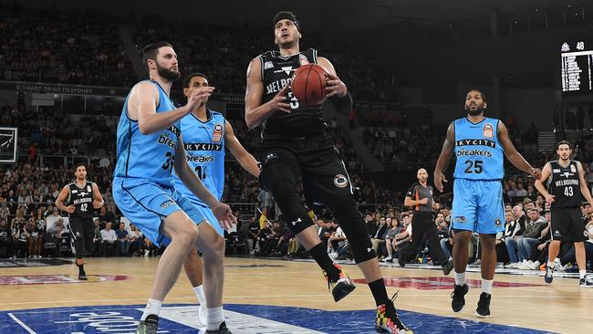 Josh Boone drives into the paint. Picture: AAP
