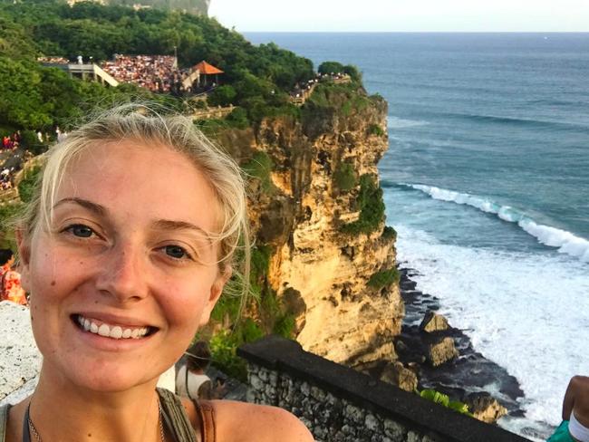 Australian woman Ella Knights died after crashing her scooter in Bali.