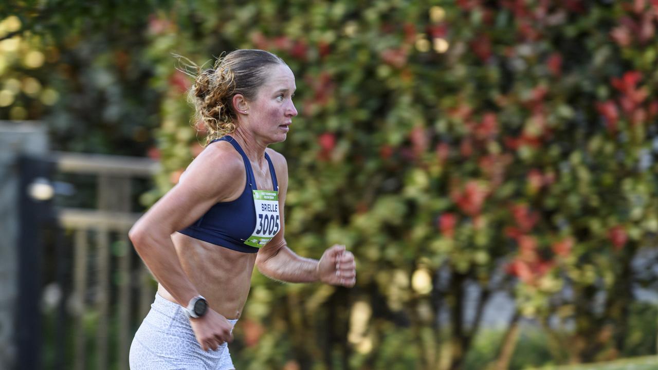 Brielle Erbacher on Bridge St in the 10km event of the Toowoomba Marathon, Sunday, May 4, 2025. Picture: Kevin Farmer