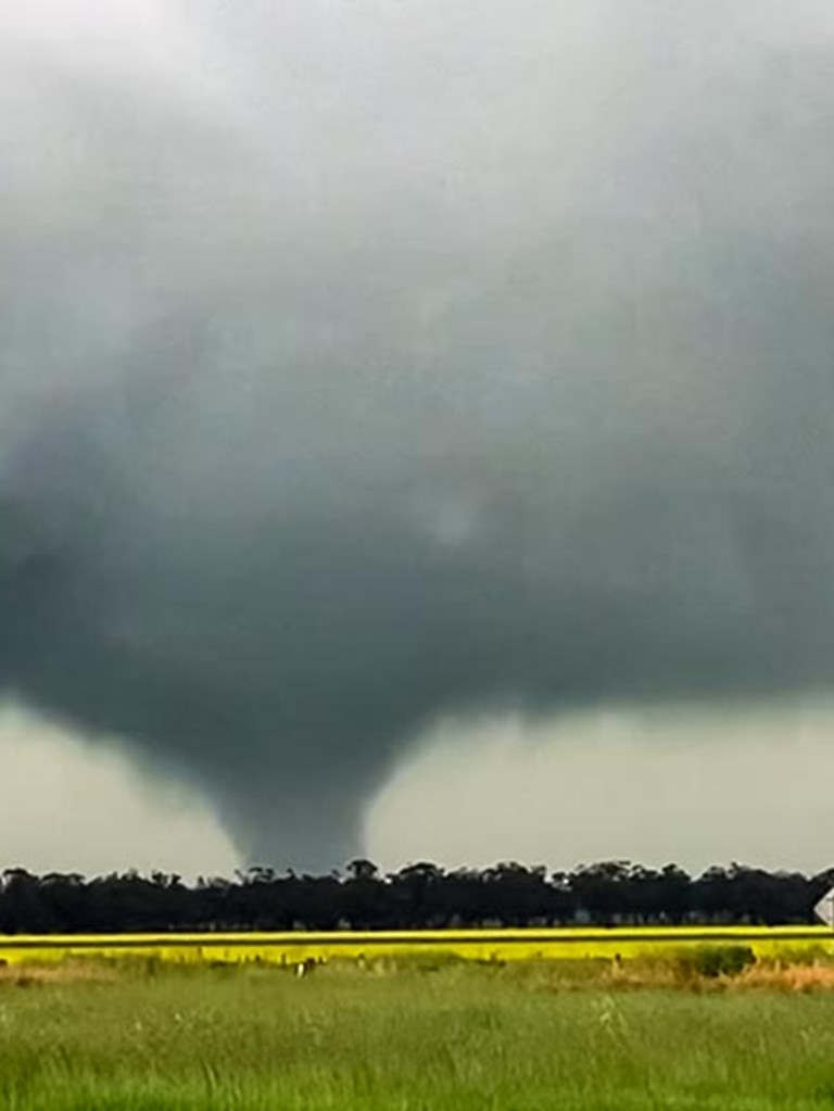 Tornado Rips Through Horsham Days After Bathurst Event | News.com.au ...