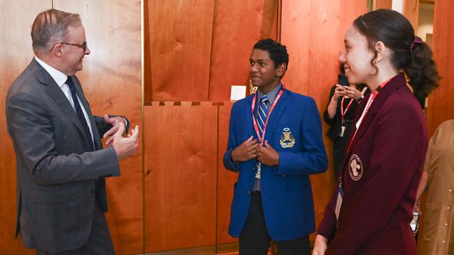 AIEF scholarship students Reuben Simpson (Queensland) and Aroha Parkinson (Northern Territory) meet Anthony Albanese on Monday. Picture: NCA NewsWire / Martin Ollman