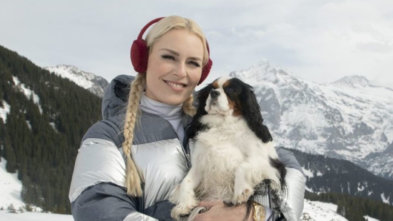 Lindsey Vonn plays host