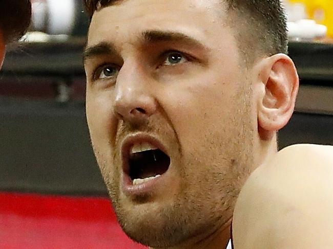 CLEVELAND, OH - MARCH 06: Andrew Bogut #6 of the Cleveland Cavaliers reacts after getting hurt in the first half while playing the Miami Heat at Quicken Loans Arena on March 6, 2017 in Cleveland, Ohio. NOTE TO USER: User expressly acknowledges and agrees that, by downloading and or using this photograph, User is consenting to the terms and conditions of the Getty Images License Agreement. Gregory Shamus/Getty Images/AFP == FOR NEWSPAPERS, INTERNET, TELCOS & TELEVISION USE ONLY ==