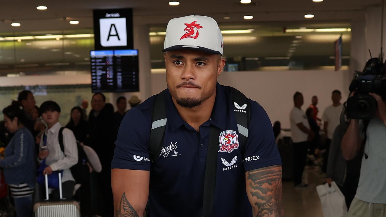 The Daily Telegraph 5.3.2024 Roosters player Spencer Leniu arrives back in Sydney after the Las Vegas game. Picture: Rohan Kelly