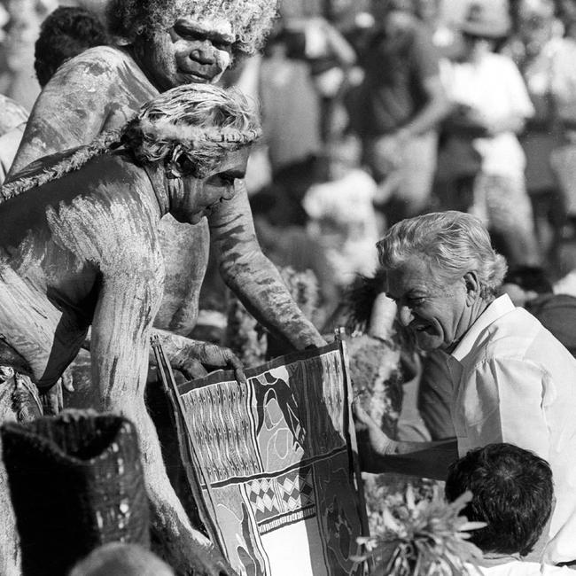 Yunupingu presents a bark painting to then prime minister Bob Hawke at the Barunga Festival in Arnhem Land in the Northern Territory in 1988. Picture: Nine Syndication