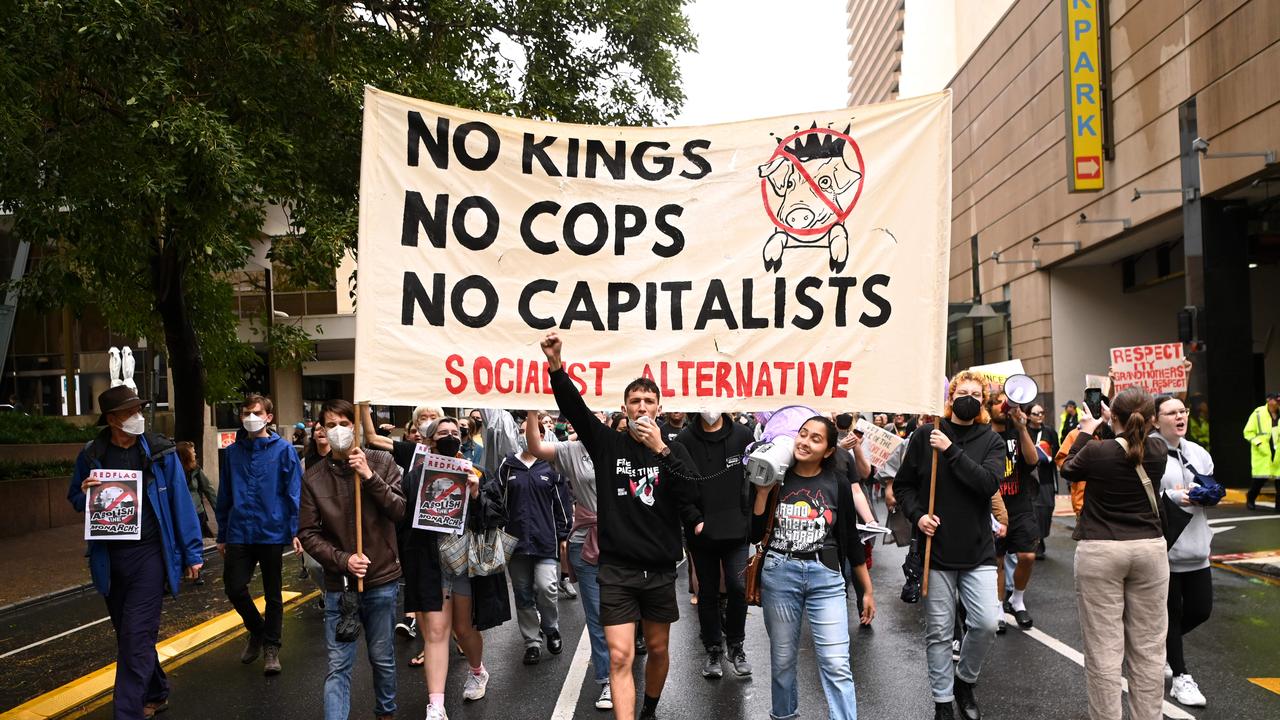 A large sign carried by the group read: “No kings, no cops, no capitalists, socialist alternative”. Picture: NCA NewsWire / Dan Peled