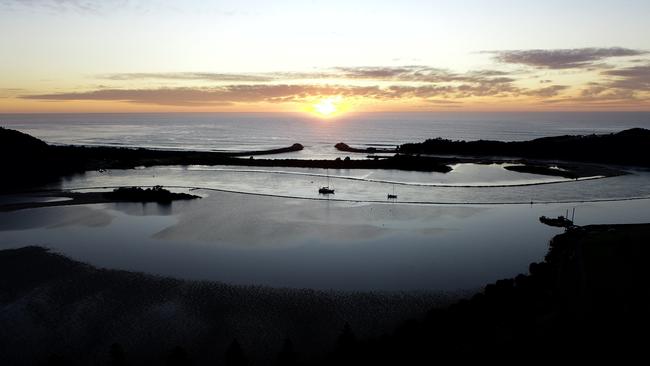 The Wagonga Inlet Living Shoreline project hopes to address many issues in the shoreline area after benefitting from $310,000 in NSW Government funding. Picture: TNC Australia