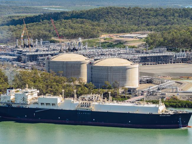 Australia Pacific LNG today announced it had commenced operations with its first LNG cargo departing from its LNG facility on Curtis Island, near Gladstone.   The LNG vessel, the Methane Spirit, departed Australia Pacific LNG’s facility on Saturday 9 January 2016. Supplied