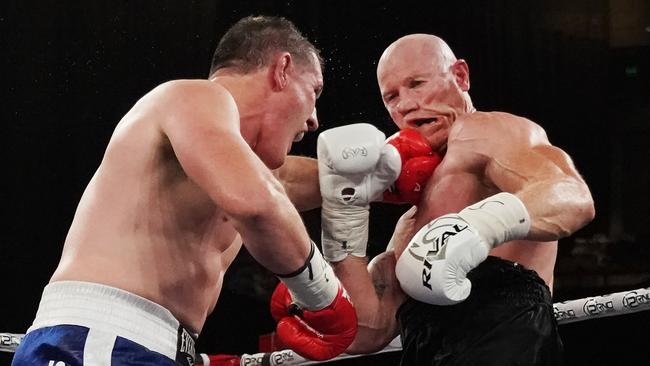 Paul Gallen and Barry Hall drew in their Melbourne bout. Picture: Michael Dodge