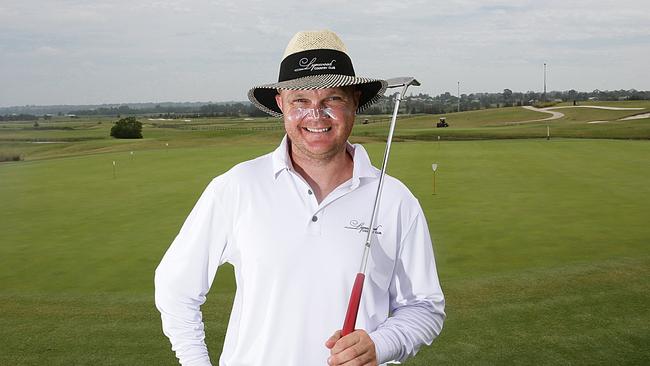 Doug Bollinger is promoting the Improve your long game campaign to reduce their risk of cancer at Lynwood Country Club. Pictures: Carmela Roche