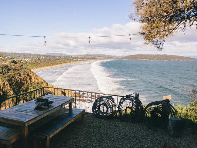 Unplug and recharge at dreamy Dodges Ferry shack