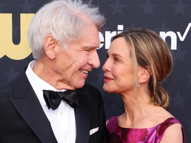 SANTA MONICA, CALIFORNIA - JANUARY 14: (L-R) Harrison Ford and Calista Flockhart attends the 29th Annual Critics Choice Awards at Barker Hangar on January 14, 2024 in Santa Monica, California. (Photo by Matt Winkelmeyer/Getty Images  for Critics Choice Association)