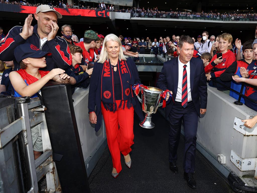 MELBOURNE. 16/03/2022. AFLÃ&#137; Round 1. Melbourne v Western Bulldogs at the MCG. President Kate Roffey and CEO Gary Pert. Photo by Michael Klein