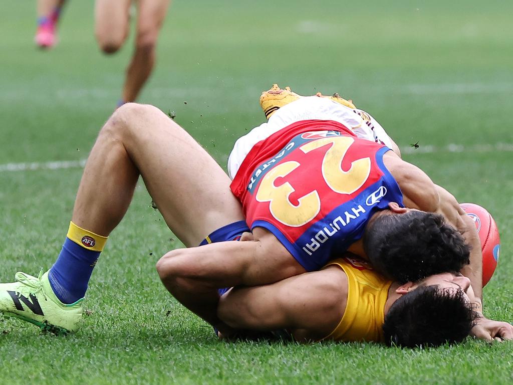 Charlie Cameron’s dangerous tackle. Picture: Getty Images